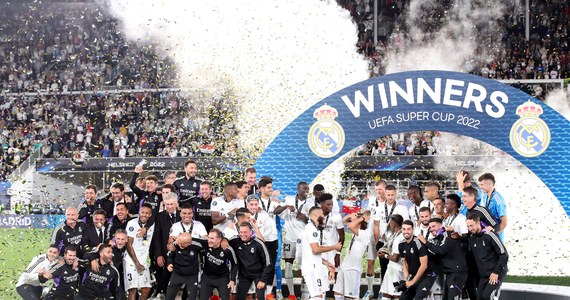 Real Madryt pokonał Eintracht Frankfurt 2:0 (1:0) w meczu o piłkarski Superpuchar UEFA, który rozegrano w Helsinkach. "Królewscy" zdobyli to trofeum po raz piąty w historii.