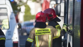 Śląskie: Pożar budynku i ewakuacja mieszkańców. Dwie osoby w szpitalu