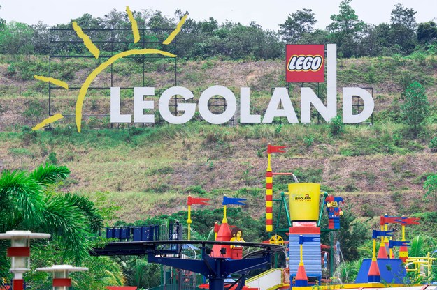 Wypadek kolejki górskiej w Legolandzie. 34 osoby ranne