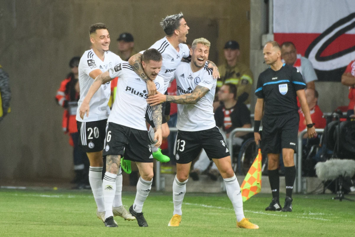 Legia Warszawa pokonała na wyjeździe Widzew Łódź 2:1 (2:0). Ligowy klasyk nie zawiódł – emocji nie brakowało. 