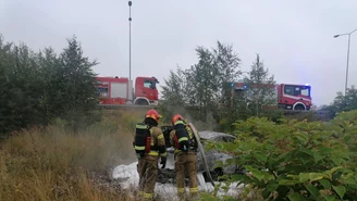 Śląskie: tragiczny wypadek na DK81. Kierowca spłonął w samochodzie