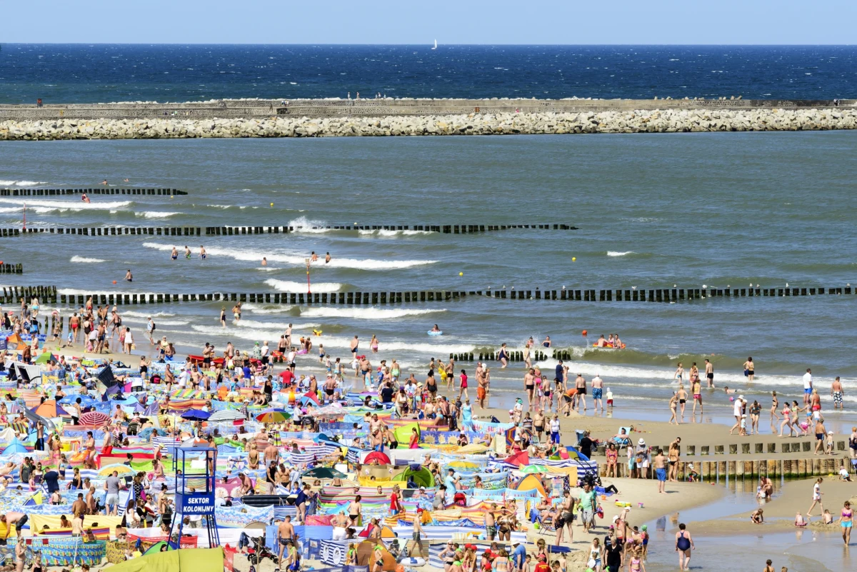 We wtorek pogoda będzie podobna do poniedziałkowej. Z upływem dnia będzie przybywać chmur i w wielu rejonach pojawią się burze - przekazała dyżurna synoptyk IMGW Ewa Łapińska.