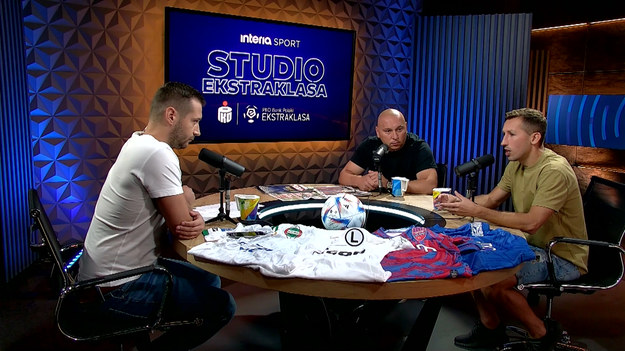 W piątym odcinku drugiego sezonu programu "Studio Ekstraklasa" gośćmi Sebastiana Staszewskiego byli Mariusz Lewandowski i Radosław Majewski.

W każdym odcinku eksperci podsumowują najciekawsze wydarzenia kolejki PKO Bank Polski Ekstraklasy. Oglądaj w poniedziałki o 20:00 NA ŻYWO w Interii! Partnerem projektu jest PKO Bank Polski.
