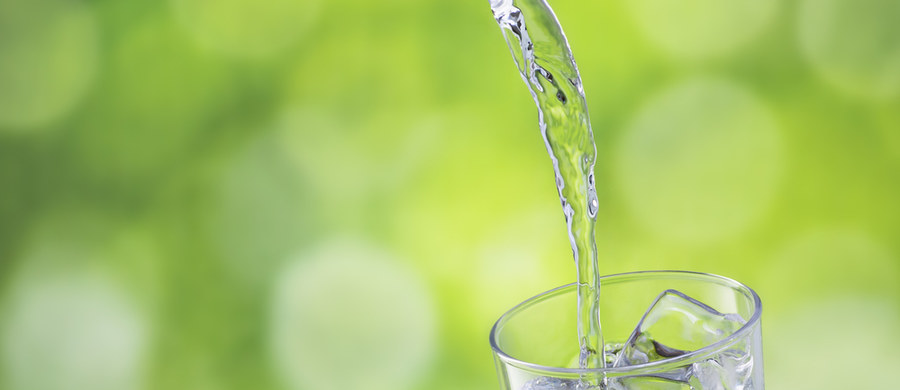 W Polsce wytwarza się kilkaset wód butelkowanych. Znając potrzeby własnego organizmu można dobrać sobie taką wodę, która uzupełni braki składników mineralnych. One korzystnie wpływają na nasze zdrowie i samopoczucie. 