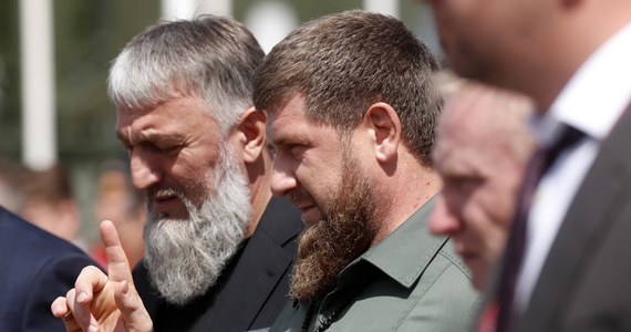 Władze wchodzącej w skład Federacji Rosyjskiej Czeczenii formują cztery bataliony żołnierzy na wojnę z Ukrainą - poinformował Główny Zarząd Wywiadu Ministerstwa Obrony Ukrainy (HUR).