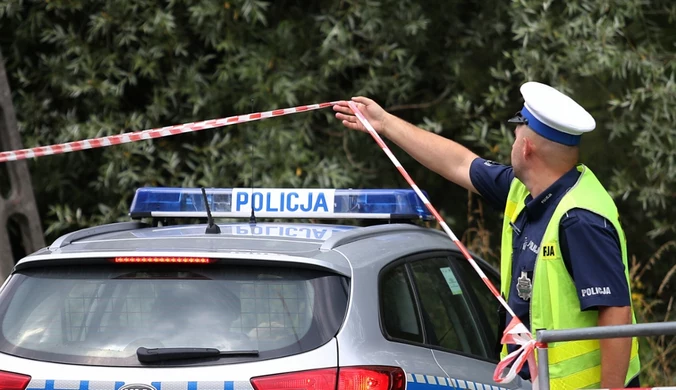 Będzin: Zwłoki zawinięte w dywan w samochodzie. Drugie ciało w mieszkaniu