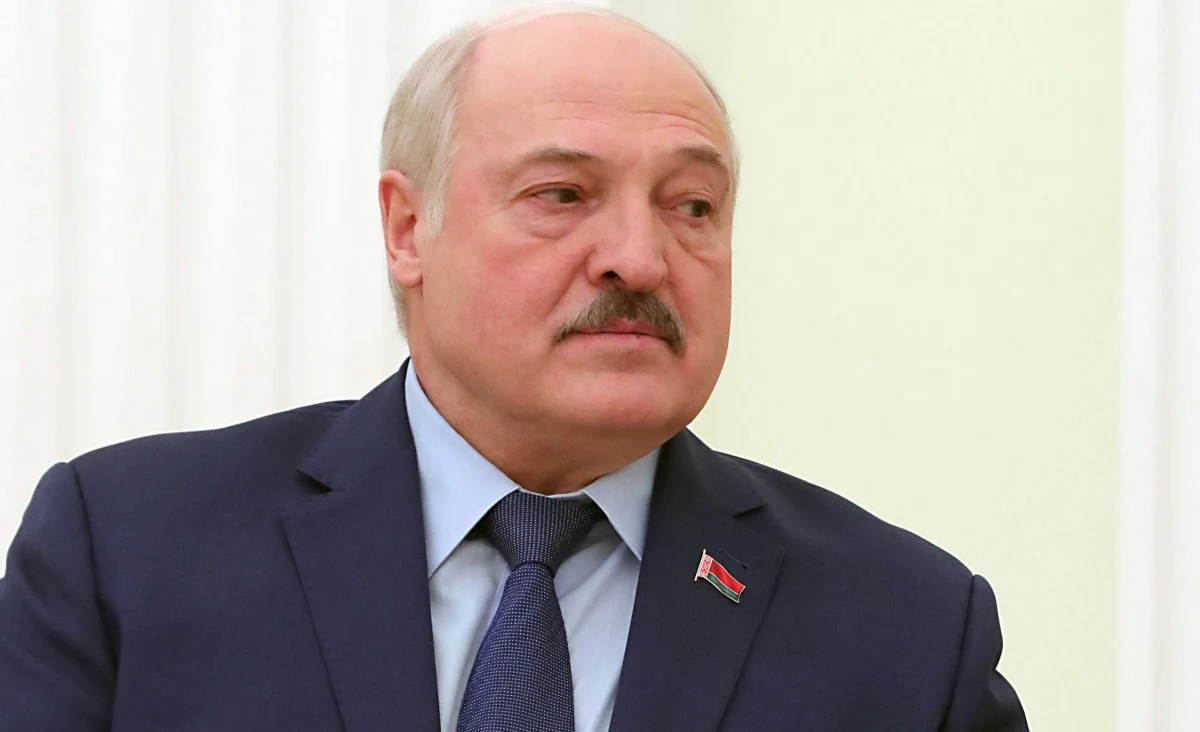 Prezydent Białorusi Alaksandr Łukaszenka po raz kolejny zaprzeczył, że wojsko jego kraju zaatakuje południowego sąsiada. Stwierdził także, że Ukraina "nie jest w stanie wojny", tylko "cały blok NATO i przede wszystkim Ameryka są w konflikcie z Rosją".