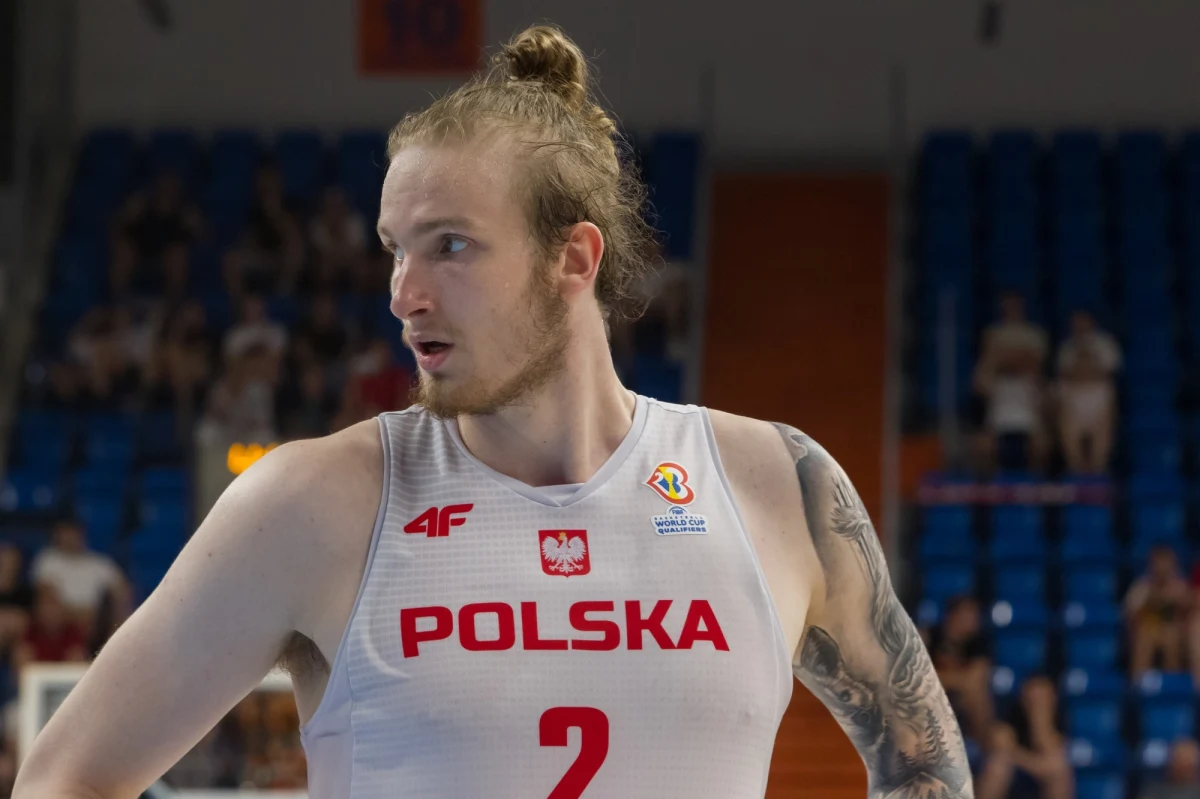 ​Reprezentacja Polski koszykarzy pokonała w Atenach Gruzję 87:76 (22:23, 18:18, 27:18, 20:17) w swoim ostatnim meczu 31. Turnieju Akropolu i jednocześnie ostatnim sparingu przed prekwalifikacjami i Eurobasketem. W czwartek Biało-Czerwoni wygrali z Turcją 87:86.