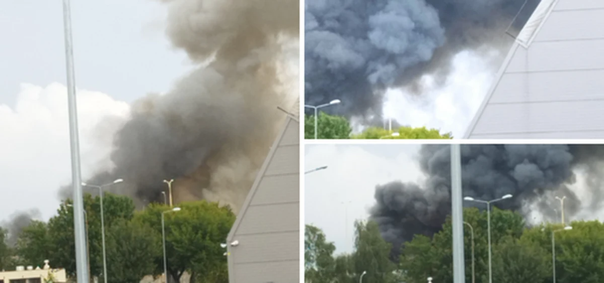 Pożar w porcie w Szczecinie. Przy Nabrzeżu Bułgarskim zapalił się magazyn. Strażakom udało się już opanować pożar, ogień się nie rozprzestrzenia. 