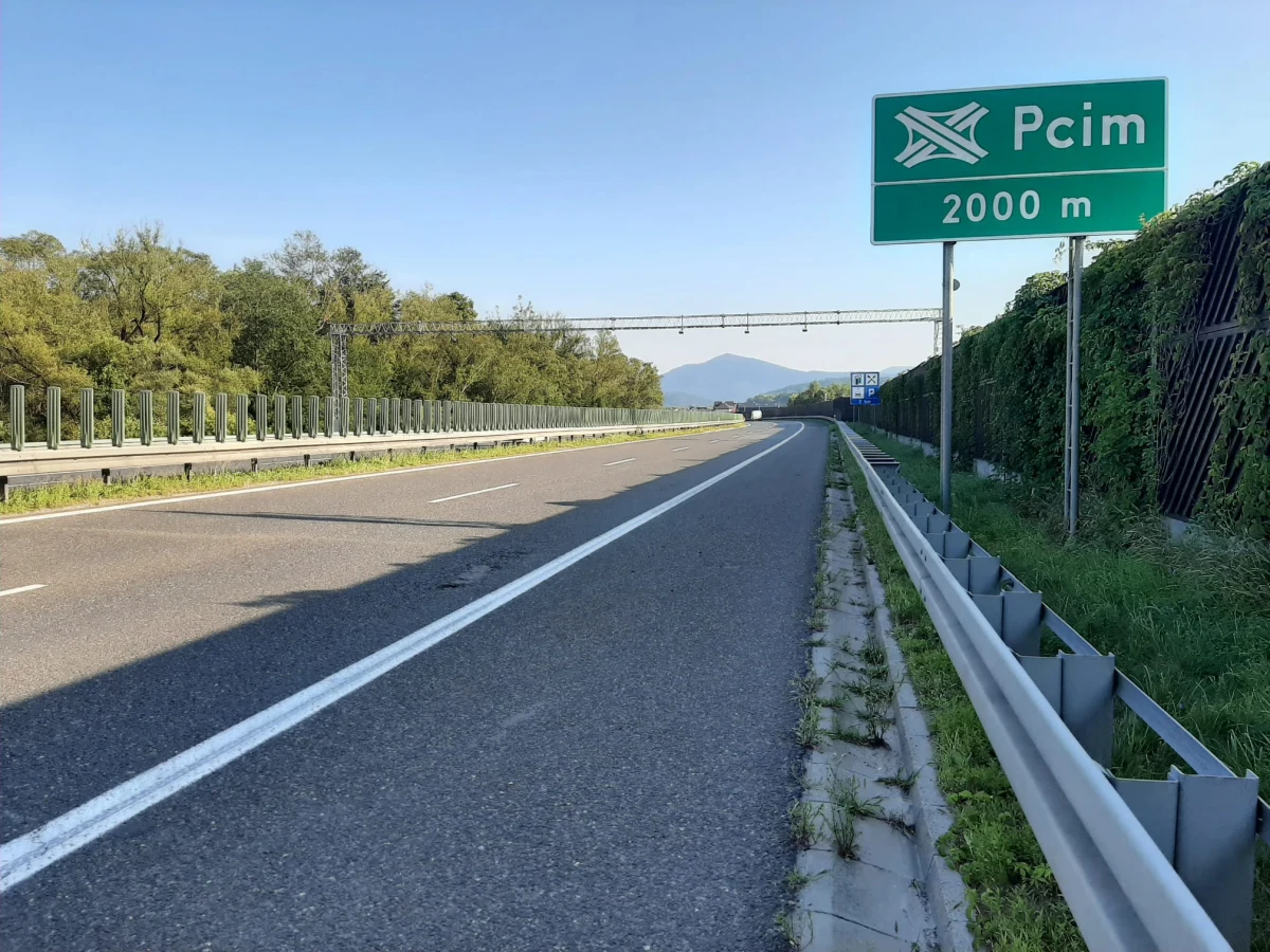 Uwaga kierowcy. Rozpoczyna się remont nawierzchni na S7, na odcinku Stróża – Pcim. Od poniedziałku ( 22 sierpnia) będą utrudnienia w ruchu. 