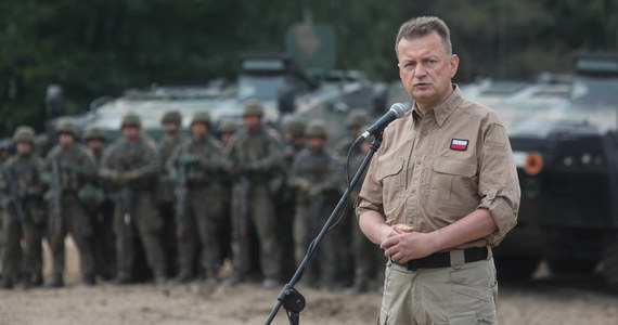 Nie ma planów przywrócenia obowiązkowego poboru do wojska - poinformował w wywiadzie dla "Rzeczpospolitej" wicepremier i szef MON Mariusz Błaszczak.