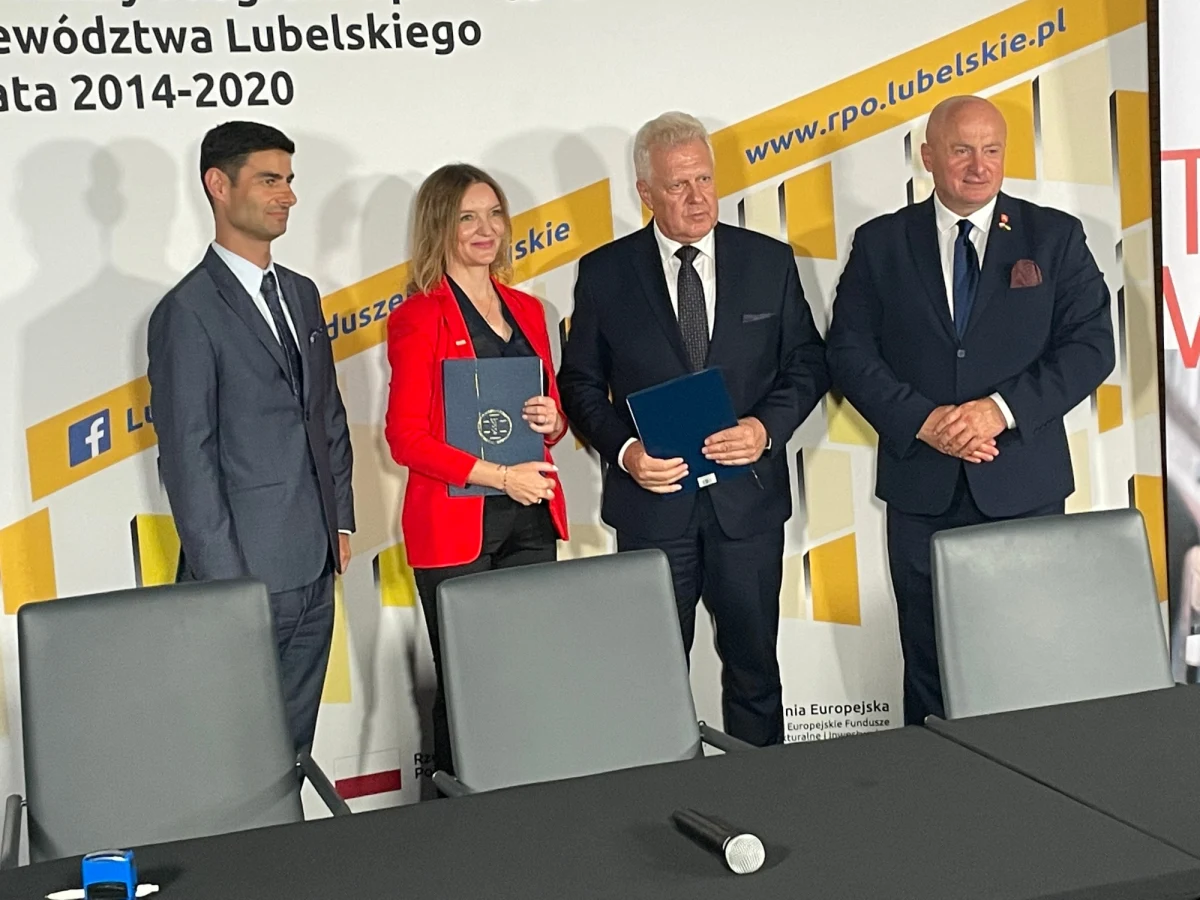 Po 48 latach od rozpoczęcia budowy Szpital Wojewódzki im. Kardynała Stefana Wyszyńskiego w Lublinie doczeka się dokończenia. Już wtedy planowano blok R - osobny, centralny blok operacyjny - ale... nigdy go nie wybudowano. Do dyspozycji lekarzy i pacjentów będzie dostępny jesienią przyszłego roku. Koszt wynosi 83 miliony złotych.