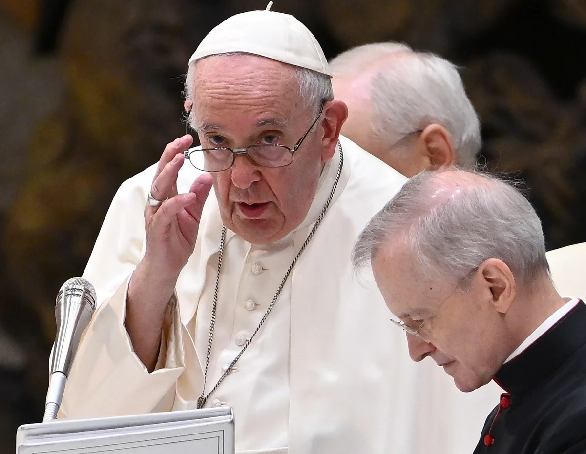 Komentarz papieża Franciszka po śmierci Darii Duginy nie przypadł do gustu Ukraińcom. Do MSZ w Kijowie zaproszono nuncjusza apostolskiego na Ukrainie arcybiskupa Visvaldasa Kulbokasa. To niecodzienna sytuacja.