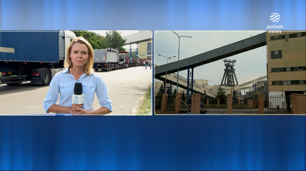 Przed kopalnią w Bogdance ustawiła się kolejka po węgiel. Niektórzy czekają już od tygodnia - przekazuje reporterka Polsat News. Spółka z powodu wysokiego zainteresowania surowcem będzie prowadzić sprzedaż weekendową.