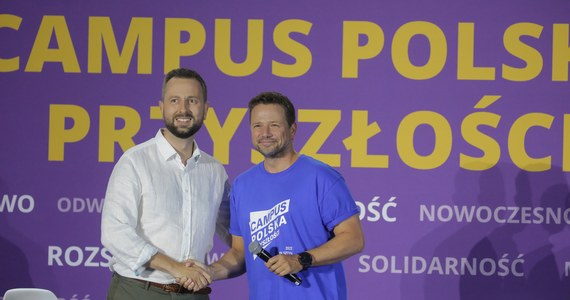 Niezależnie od tego, na ilu listach partie demokratyczne pójdą do wyborów, już dziś powinny przygotować projekty ustaw, które przyjmą po objęciu władzy; powinny sobie postawić 10 najważniejszych celów do zrealizowania - mówił na Campusie Polska Przyszłości lider PSL Władysław Kosiniak-Kamysz. Jednym z ważniejszych wydarzeń w poniedziałek na Campusie Polska Przyszłości w Olsztynie była debata między gospodarzem imprezy prezydentem Warszawy Rafałem Trzaskowskim (PO), a liderem PSL.