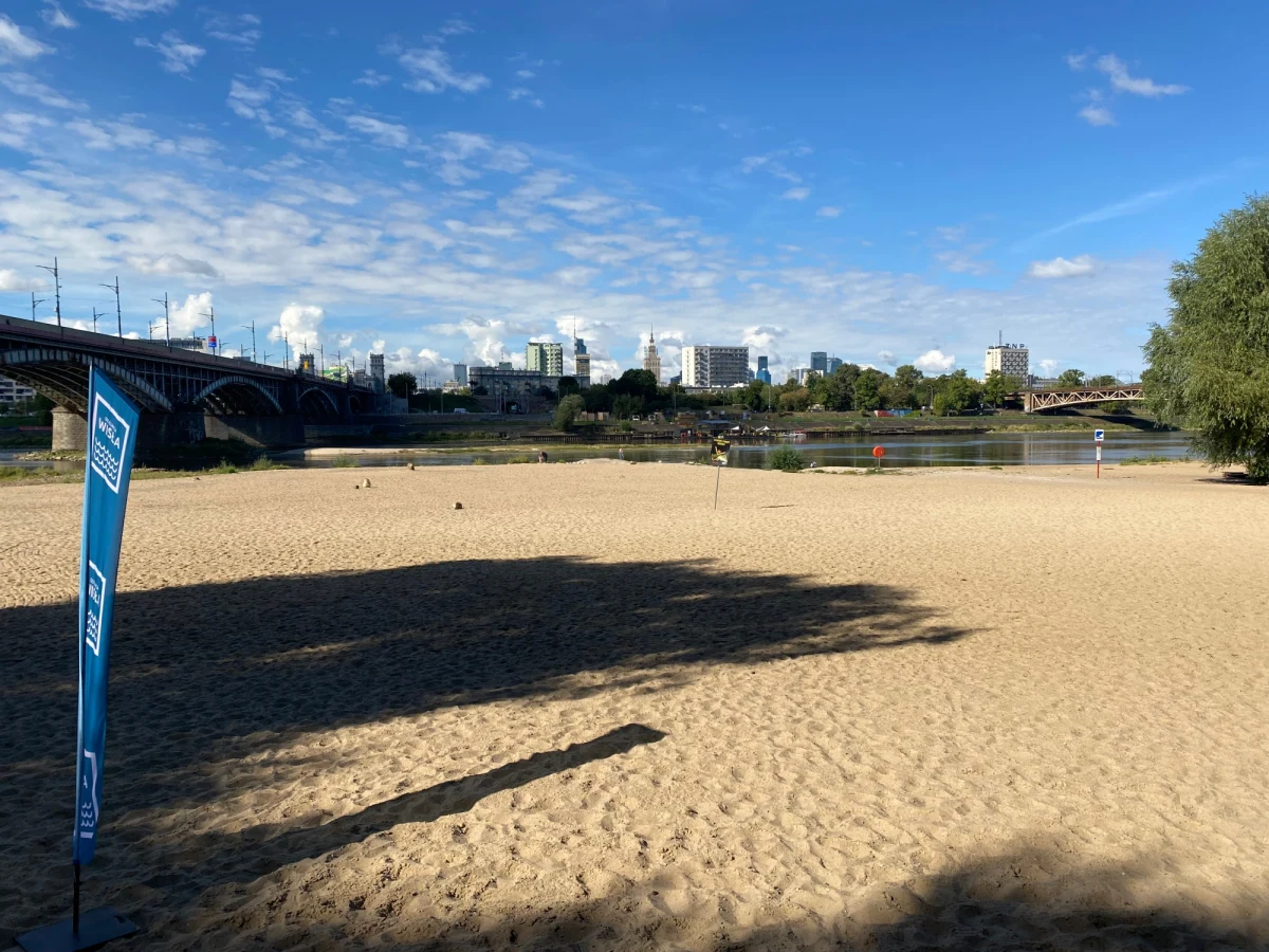 Wioślana masa krytyczna, wioska urzeczańska, warsztaty i animacje dla dzieci – to tylko część programu, przygotowanego w ramach tegorocznego Święta Wisły. W najbliższą sobotę, 3 września w Warszawie, nie zabraknie atrakcji dla mieszkańców, którzy wybiorą się na nadwiślańskie plaże.