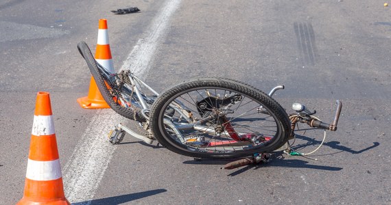 20-latek, który miał  ponad promil alkoholu w organizmie potrącił nastoletniego rowerzystę i odjechał z miejsca wypadku. Mężczyzna został zatrzymany i trafił do aresztu.

