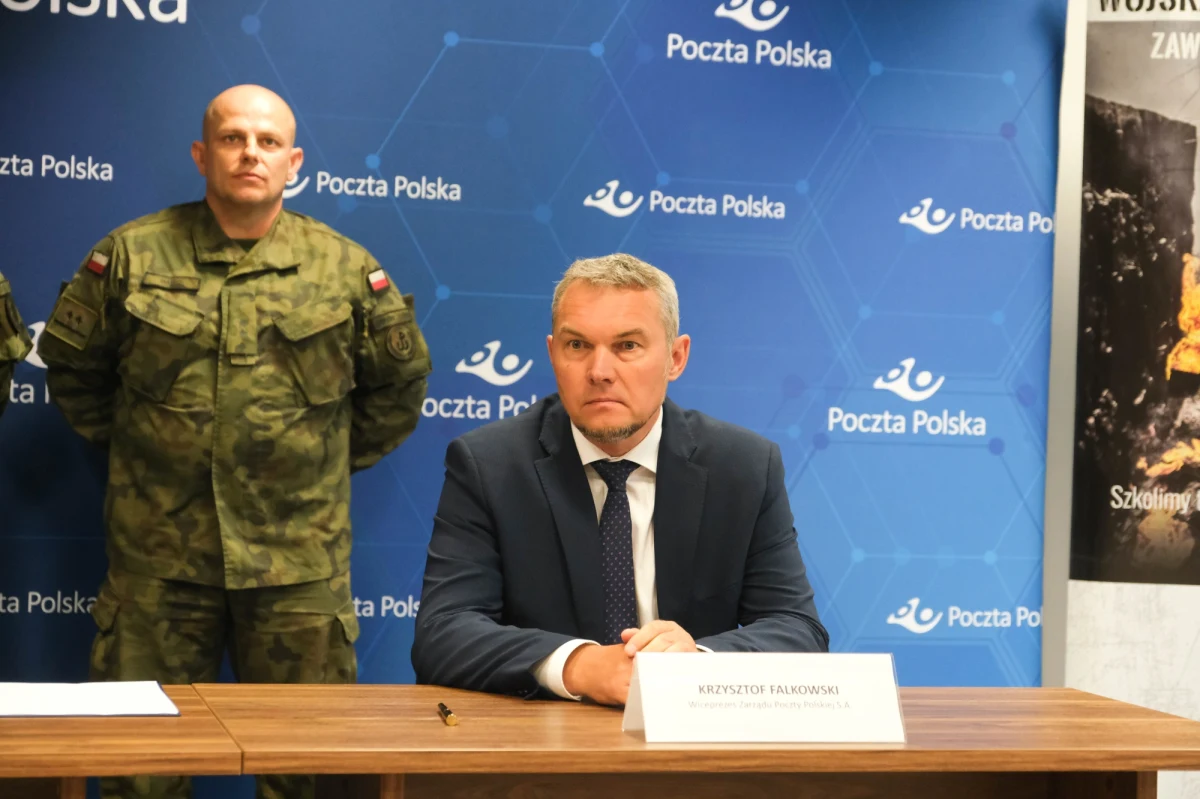 Rada Nadzorcza Poczty Polskiej podjęła decyzję o powierzeniu pełnienia obowiązków prezesa zarządu Poczty Krzysztofowi Falkowskiemu - poinformowała spółka w komunikacie.