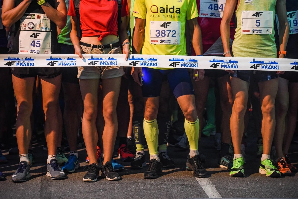 W sobotę w Warszawie ruszy 7. Nocny adidas Półmaraton Praski. W czasie trwania wydarzenia, zamykane będą ulice, którymi pobiegną uczestnicy imprezy. Na kilku odcinkach trasy nie będzie można parkować. Sprawdź szczegóły.