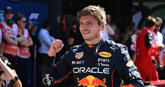 ​Holender Max Verstappen (Red Bull Racing) wystartuje w niedzielę z pierwszej pozycji w wyścigu o Grand Prix Holandii, 15. rundzie mistrzostw świata Formuły 1. Za nim ustawią się Charles Leclerc z Monako i drugi z kierowców Scuderia Ferrari Hiszpan Carlos Sainz jr.