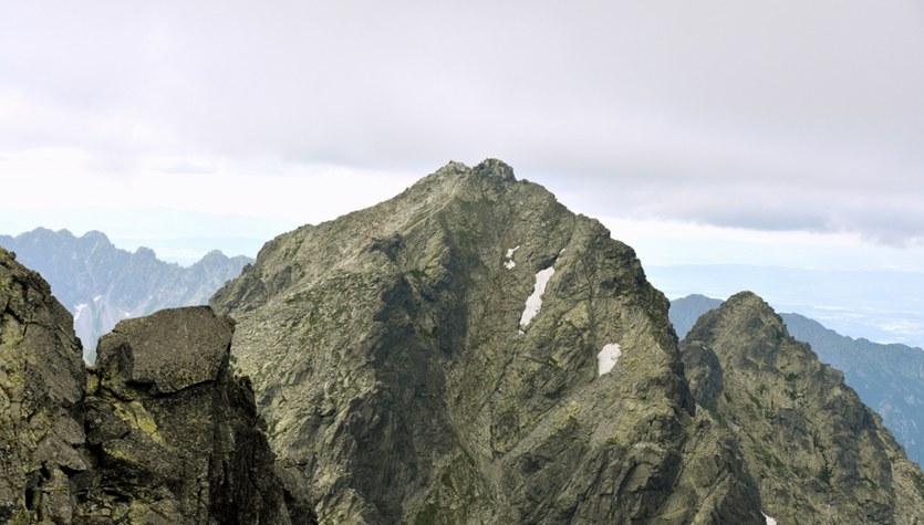 Montañas Tatra: rescatistas de montaña eslovacos buscan a un turista polaco que no regresó de Ryzy