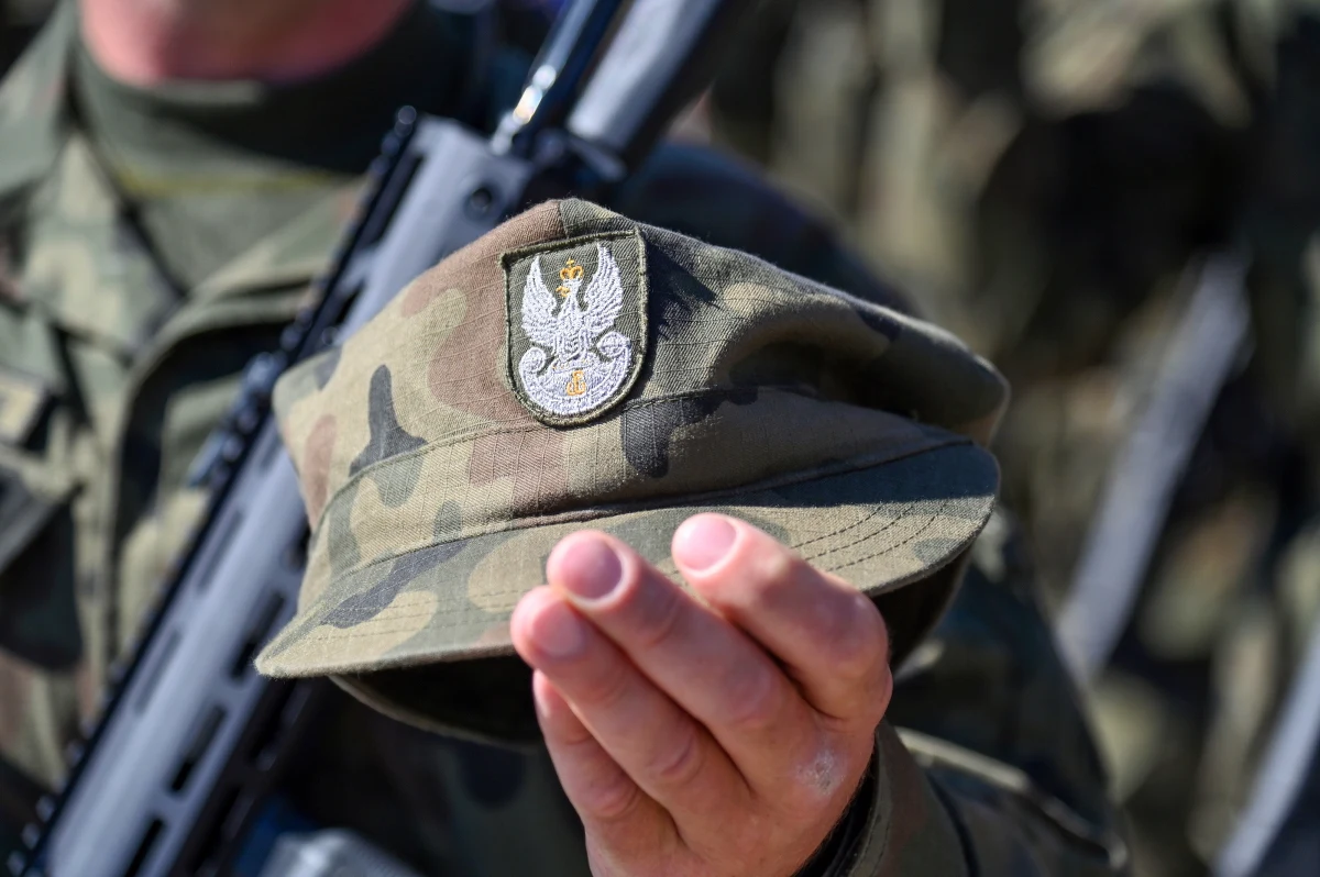 Wojska Obrony Terytorialnej tworzą struktury lotnicze w każdej brygadzie. Formacja ma być otwarta na ochotników, pilotów cywilnych statków powietrznych - informuje poniedziałkowa "Rzeczpospolita".