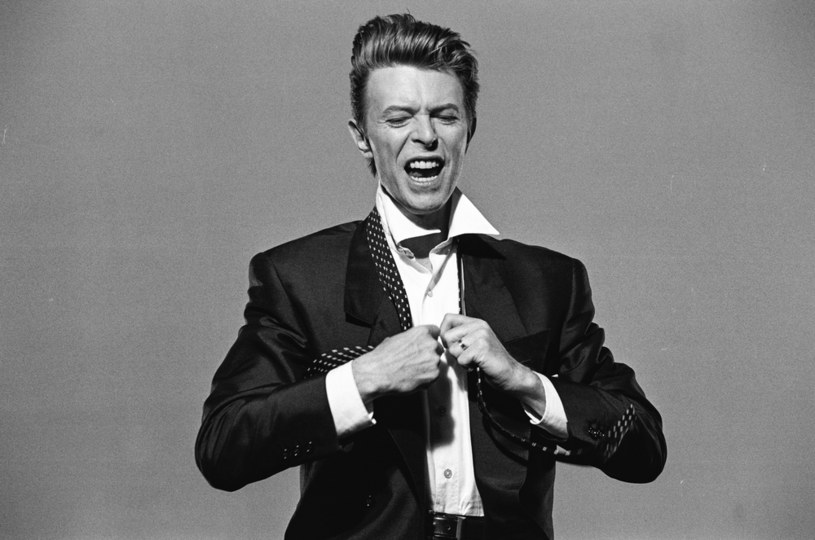 27 września na licytację trafi rękopis tekstu do piosenki, pt. "Starman" Davida Bowiego. Eksperci przewidują, że pamiątka po muzyku może być warta nawet 40 tys. funtów.