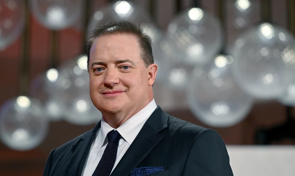 Owacje na stojąco otrzymał Brendan Fraser na festiwalu filmowym w Wenecji. Odbyła się tam premiera filmu z jego udziałem. Aktor po dłuższej nieobecności na ekranie zagrał w nowym dziele Darrena Aronofsky’ego - zatytułowanym "The Whale" ("Wieloryb").