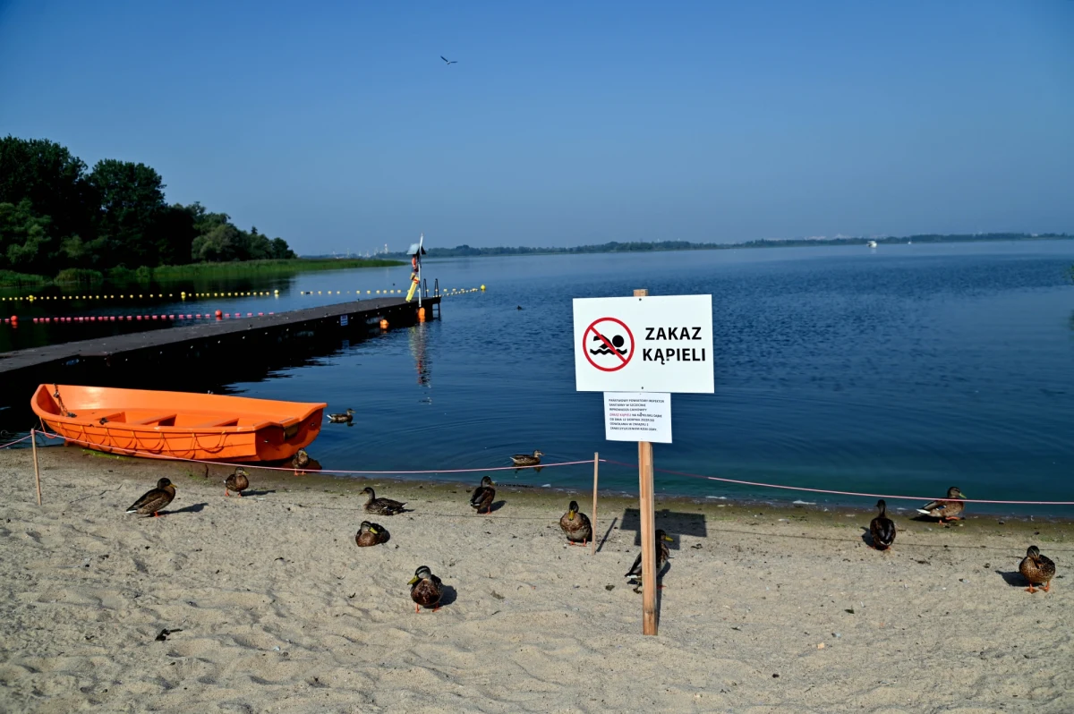 Zakaz korzystania z wód Odry, zniósł w poniedziałek wojewoda zachodniopomorski. Zakaz przestanie obowiązywać od wtorku. Parametry wody wróciły do wartości sprzed sierpniowego skażenia. 
