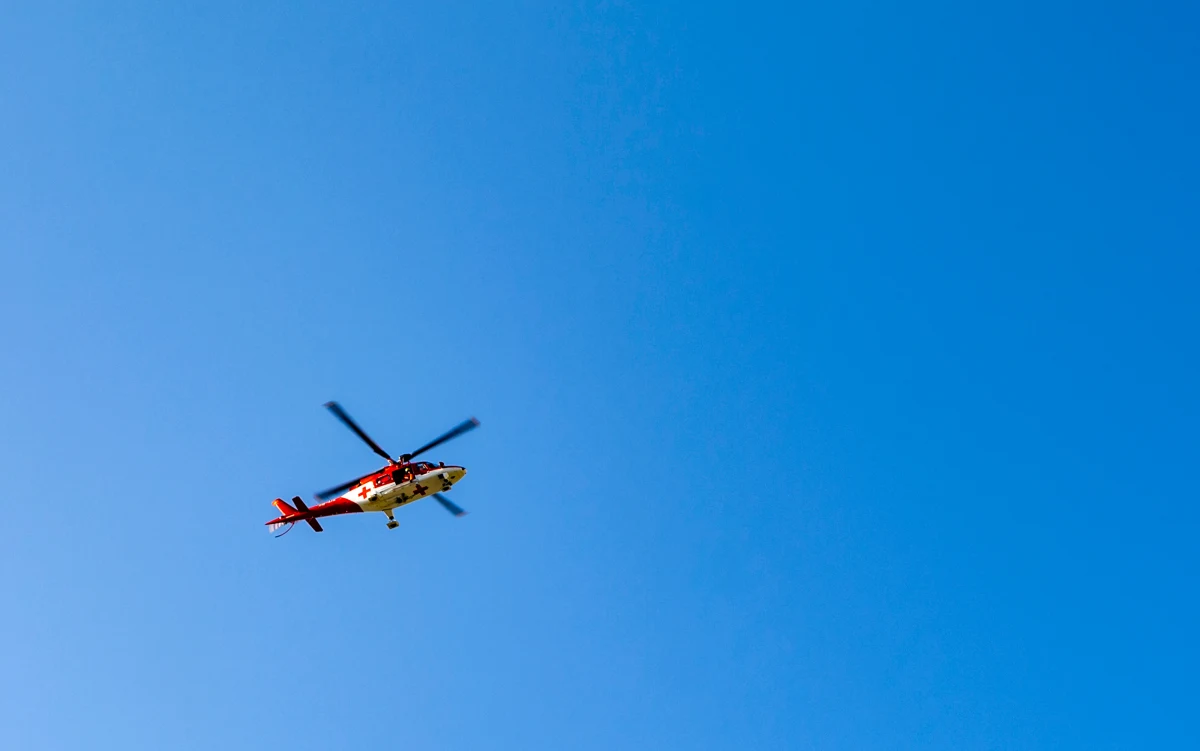 Słowaccy ratownicy górscy, którzy od soboty w Tatrach Wysokich poszukiwali 57-letniego turysty z Polski, przerwali dziś akcję. Okazało się, że Polak cały i zdrowy powrócił do domu. Nie miał jednak przy sobie telefonu, dlatego nie poinformował wcześniej, że nic mu nie jest – przekazali ratownicy Horskiej Zachrannej Służby (HZS).