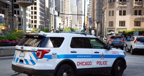 Prawie 50 osób zostało postrzelonych a 7 nie żyje. To krwawy bilans długiego weekendu w Chicago. W USA w poniedziałek przypadało Labor Day, czyli święto pracy. Niestety w Chicago znów doszło do wielu strzelanin. 
