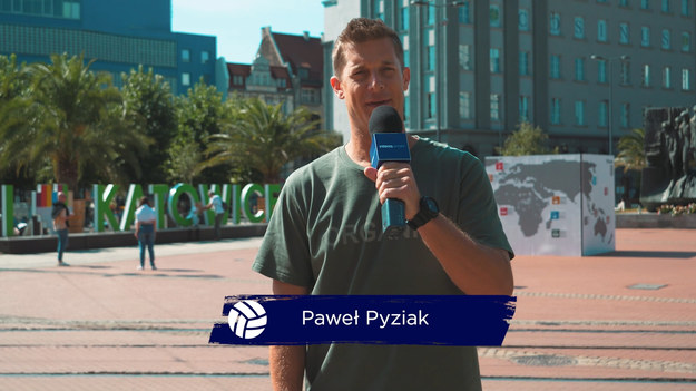 "Zagrywka Pyziaka" - to codzienny cykl dynamicznych materiałów wideo publikowanych na bieżąco na platformach Facebook, Instagram i YouTube oraz w serwisie sportowym. Paweł Pyziak zaprezentuje w nim kulisy turnieju niedostępne dla kibiców i większości dziennikarzy. Były siatkarz podzieli się newsami prosto z szatni polskiej kadry, porozmawia z "Biało-Czerwonymi” oraz przedstawicielami sztabu trenerskiego. Nie zabraknie także eksperckich analiz, relacji z trybun oraz komentarzy i opinii największych gwiazd sportu i show-biznesu.
