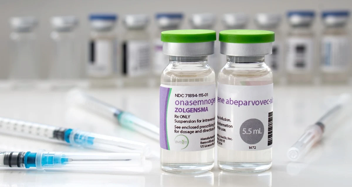 Rzecznik Praw Obywatelskich Marcin Wiącek wysłał do Ministerstwa Zdrowia kolejny list w sprawie leczenia dzieci chorych na SMA, czyli rdzeniowy zanik mięśni. Chodzi o małych pacjentów, którzy nie spełniają wszystkich kryteriów, by dostać jeden z najdroższych leków na świecie - terapię genową lekiem Zolgensma. To leczenie będzie refundowane od września dla dzieci w wieku do 6 miesięcy.