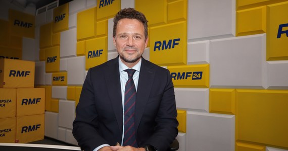 "Jeżeli chcemy wygrywać wybory, musimy w sprawach fundamentalnych być wyraziści" – w ten sposób w Popołudniowej rozmowie w RMF FM prezydent Warszawy i wiceprzewodniczący Platformy Obywatelskiej Rafał Trzaskowski odniósł się do wypowiedzi Donalda Tuska. Szef PO zapowiedział, że politycy, którzy nie popierają planów liberalizacji ustawy aborcyjnej, nie powinni startować w wyborach z list PO.