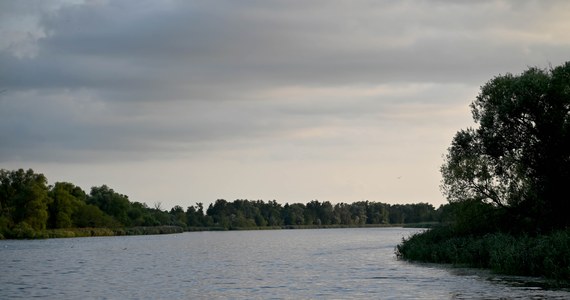 Na Odrze powstanie 12 nowych oczyszczalni ścieków, kilka zostanie zmodernizowanych, potrzebne będzie wybudowanie 2 tys. km nowej kanalizacji. "Wstępnie przygotowano na to 6 mld zł" - poinformował wiceminister infrastruktury Marek Gróbarczyk.