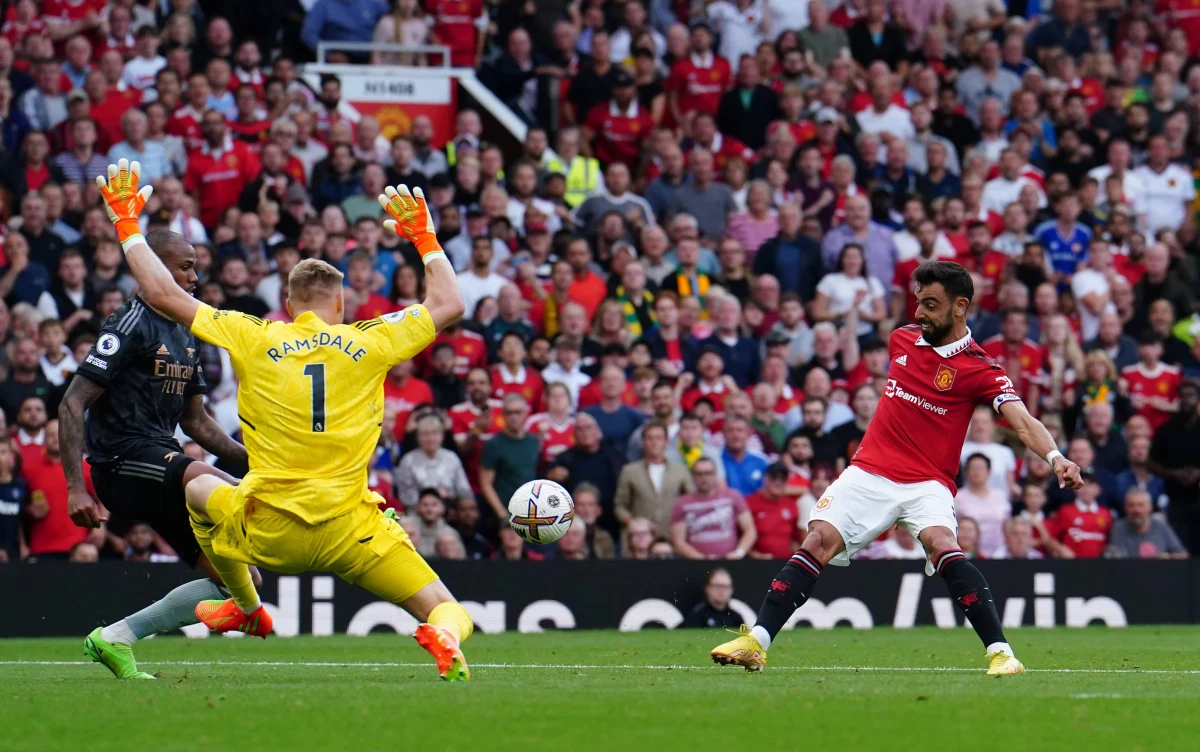 Angielska liga piłkarska Premier League nie zagra w ten weekend – ogłosiła liga. Decyzja ta została podjęta po spotkaniu przedstawicieli wszystkich klubów. Jest to związane ze śmiercią królowej Elżbiety II.