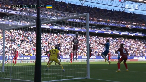 Skrót meczu Espanyol - Sevilla 2-3.