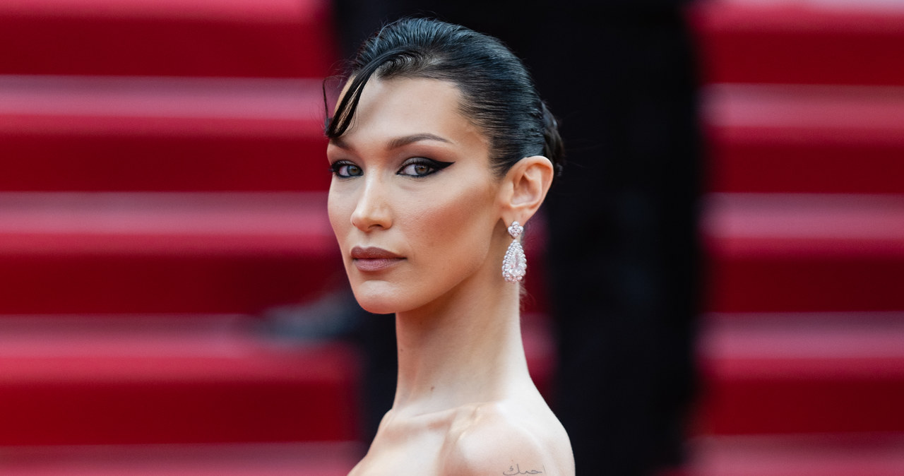 Bella Hadid z odsłoniętym biustem. Odważne zdjęcia podbiły sieć - Świat  Seriali w INTERIA.PL