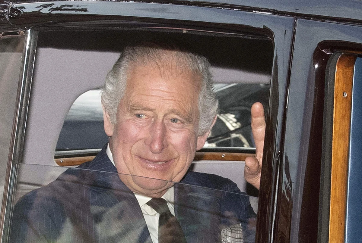 Premier Antigui i Barbudy Gaston Browne zapowiedział referendum w sprawie przekształcenia ustroju państwa z monarchii w republikę. Uczynił to po formalnym proklamowaniu króla Karola III nowym władcą państwa. Referendum ma się odbyć w przeciągu trzech lat.