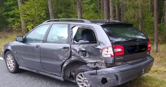 Nadmierna prędkość, brawura, wypity alkohol - to czynniki, które miały wpływ na wypadki, do których doszło w miniony weekend na drogach województwa warmińsko-mazurskiego. Policjanci odnotowali 10 wypadków, w których 10 osób zostało rannych. Funkcjonariusze byli wzywani do 125 kolizji drogowych i zatrzymali 34 nietrzeźwych kierowców.