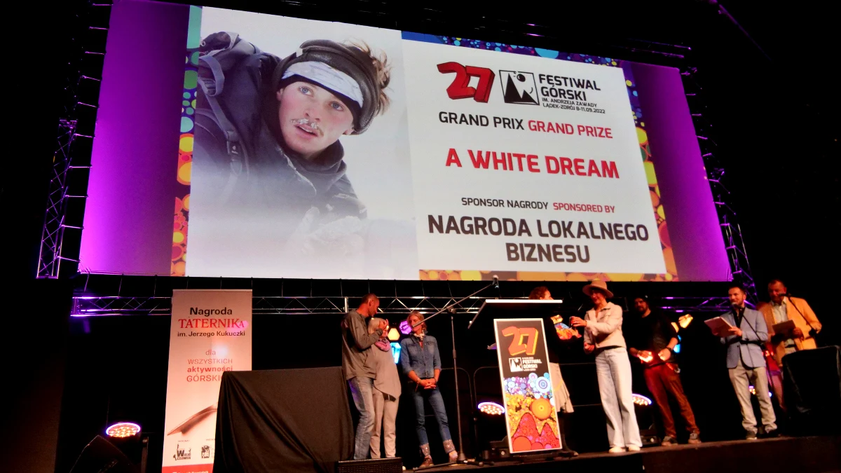 Prawie 3 tysiące uczestników, ponad 180 wydarzeń – 27. edycja Festiwalu Górskiego zakończyła się. Ostatni dzień imprezy wypełniły prezentacje filmów, spotkania z ludźmi gór oraz gala rozdania nagród Taternika i wyróżnień dla twórców filmowych.