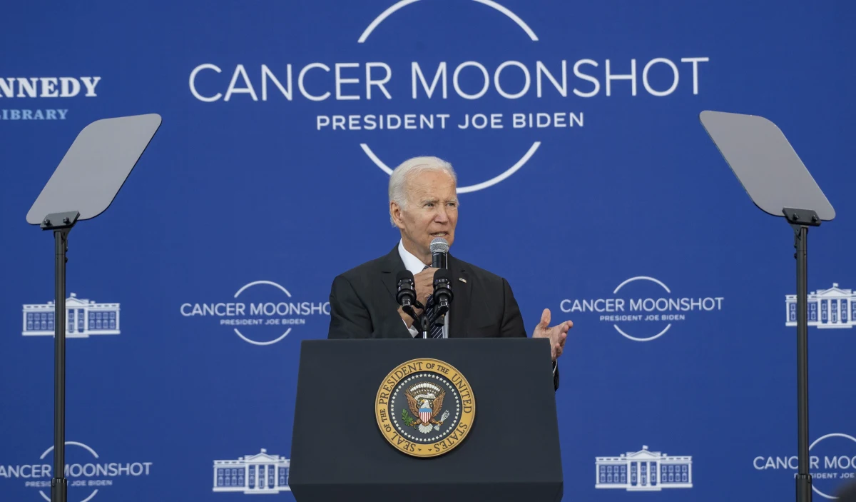 Joe Biden chce być prezydentem, który pokona nowotwory. W 60. rocznicę jednego z najsłynniejszych przemówień prezydenta Johna F. Kennedy'ego wezwał do podjęcia działań, które położą kres nowotworom, jakie znamy i wyleczą je raz na zawsze. Ogłosił program "Cancer Moonshot". Prezydent Stanów Zjednoczonych  podpisał rozporządzenie w dziedzinie biotechnologii i bioprodukcji. 