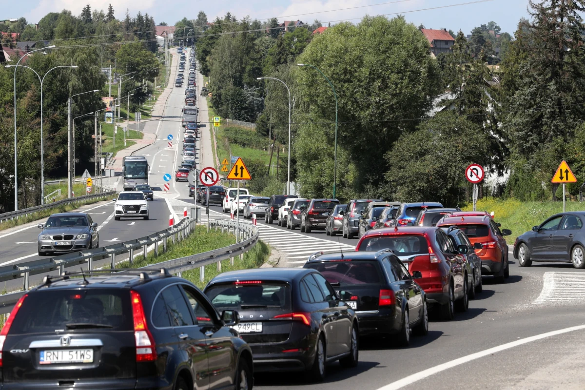 Droga zostanie zamknięta 19 września (poniedziałek) o godz. 12:00.Utrudnienia mają związek z budową nowej zakopianki, potrwają do końca listopada - podaje portal 24tp.pl.