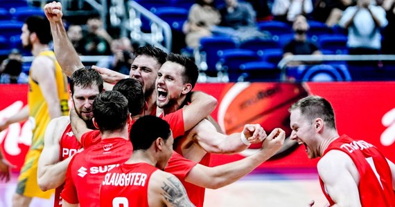 Po 25 latach nasi koszykarze znów powalczą w ćwierćfinale Eurobasketu. Słowenia, z którą zagramy, to obrońca tytułu mistrza Europy z 2017 roku. Liderem zespołu jest jeden z najlepszych koszykarzy świata Luka Doncić. Czy uda nam się zaskoczyć zdecydowanego faworyta? Początek meczu o 20:30.