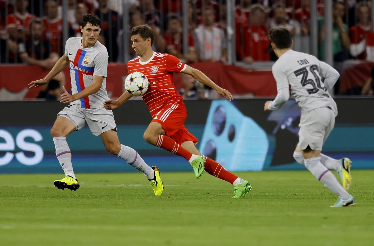 Złodzieje włamali się do willi niemieckiego piłkarza Thomasa Müllera. Okradli jego dom w czasie, gdy on sam był na boisku i grał w meczu Bayernu Monachium przeciwko FC Barcelona.