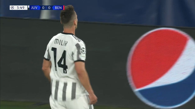 Liga Mistrzów. Juventus – Benfica, gol na 1-0:

Arkadiusz Milik strzela bramkę w 4. minucie meczu.

KLIKNIJ TUTAJ I ZOBACZ NAJCIEKAWSZE TREŚCI ZWIĄZANE Z LIGĄ MISTRZÓW

Obserwuj Interię Sport i bądź na bieżąco!

