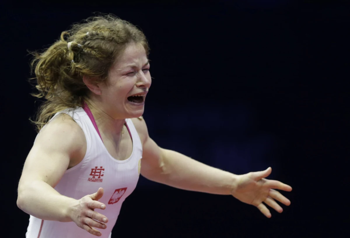 ​Anna Łukasiak (AZS AWF Warszawa) zdobyła w Belgradzie brązowy medal zapaśniczych mistrzostw świata w kategorii 50 kg, pokonując na punkty 3:2 Nigeryjkę Miesinnei Genesis.