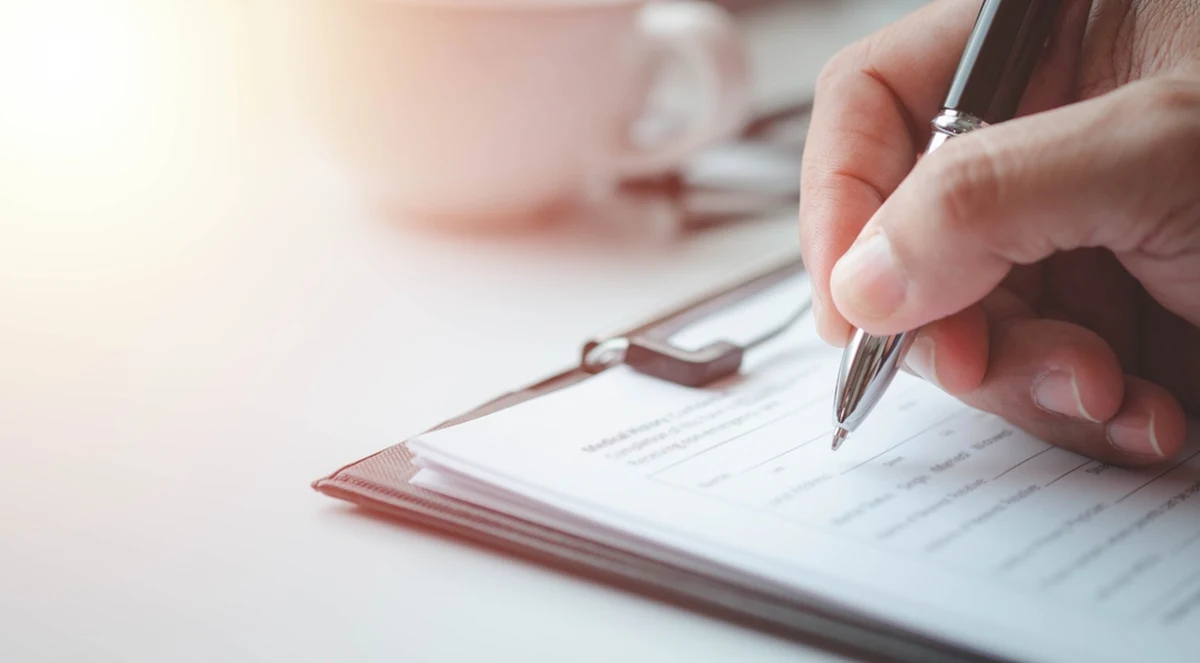 ​Marszałek województwa Mieczysław Struk pomorskiego apeluje o pilne stanowisko Pomorskiej Rady Oświatowej. Chodzi o ankietę MEiN dla nastolatków.