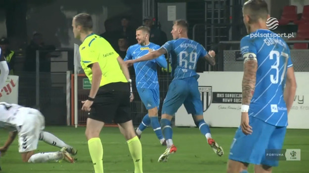 Sandecja Nowy Sącz - Stal Rzeszów 0-1 (0-0)
Bramka: Michalik 74.

