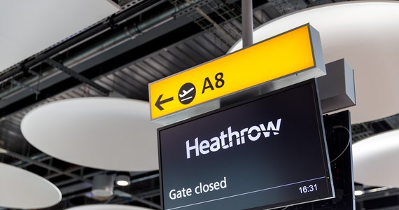 ​Władze londyńskiego lotniska Heathrow poinformowały, że ponad 100 lotów zostanie odwołanych, aby zapewnić ciszę podczas  kluczowych momentów pogrzebu królowej Elżbiety II.